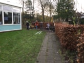 Team Duurzaamheid tuin gereedmaken De Meerkoet 2