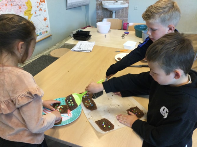 De koekenbakkers De Meerkoet 11